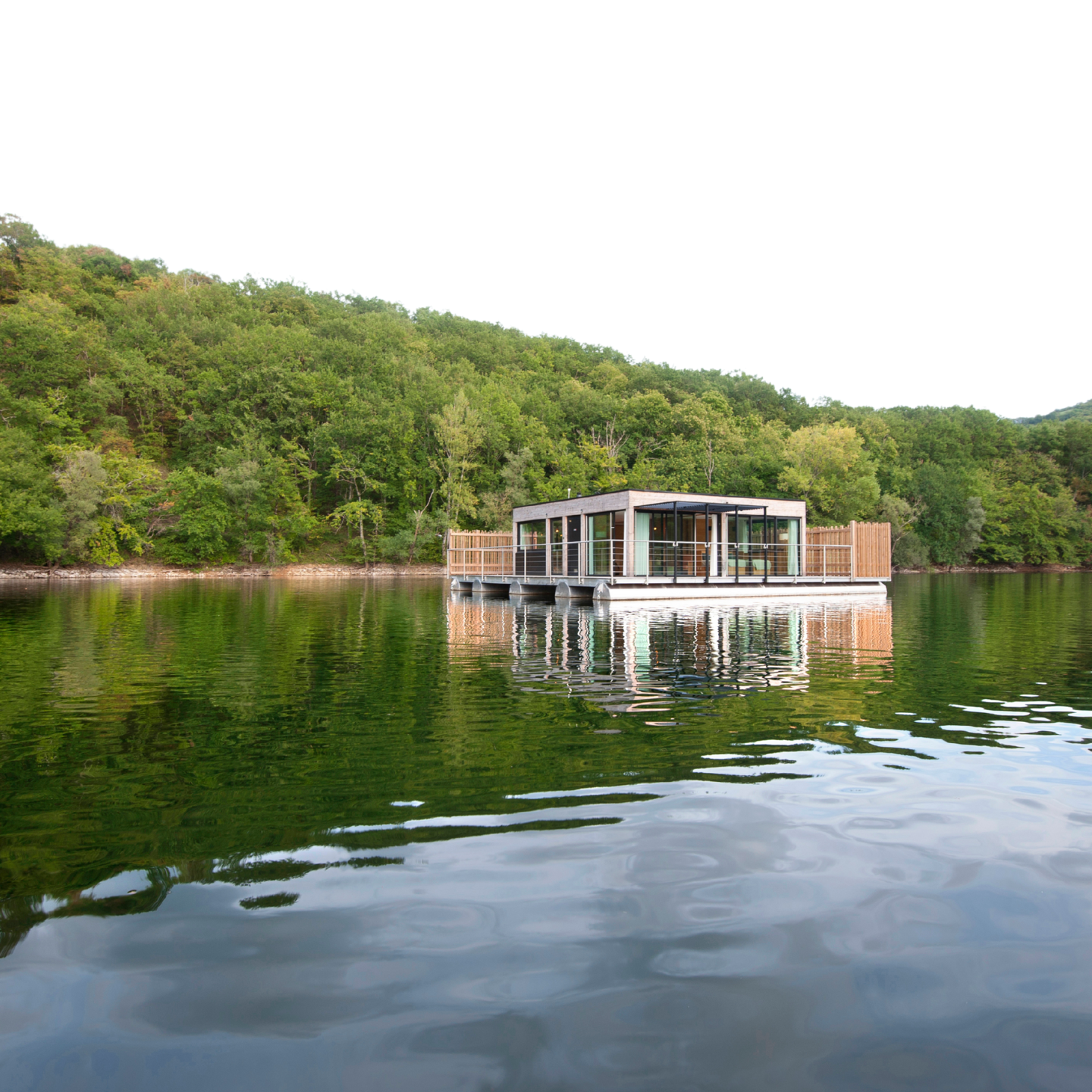ecolodge flottant Aveyron